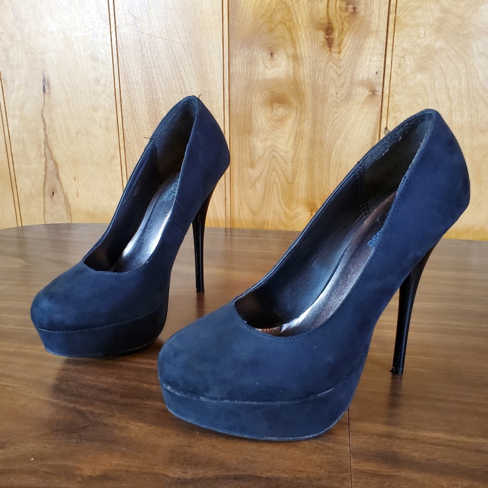 Black Platform Heels